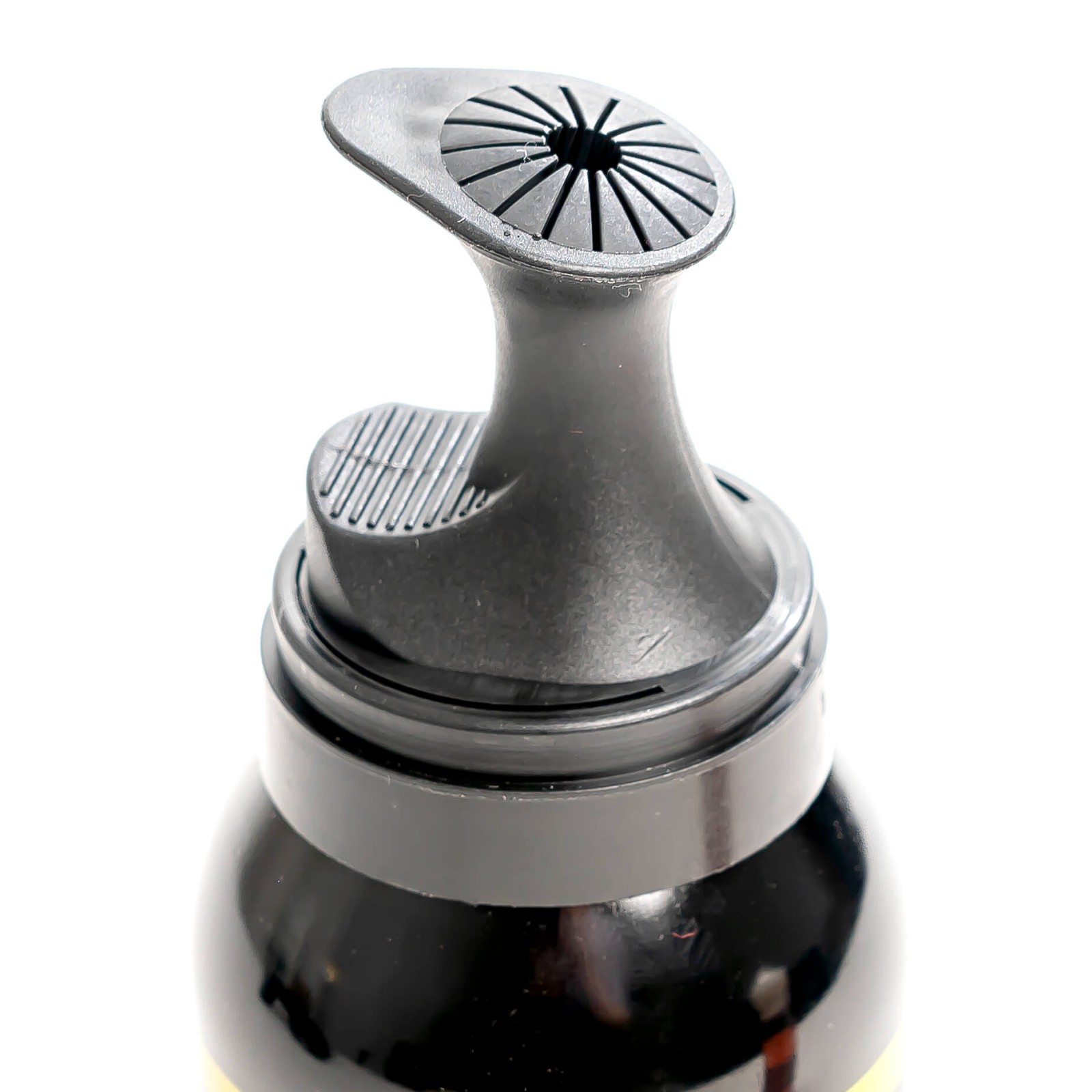 Collonil Carbon Complete 125 ml | Reinigt + verzorgt detail