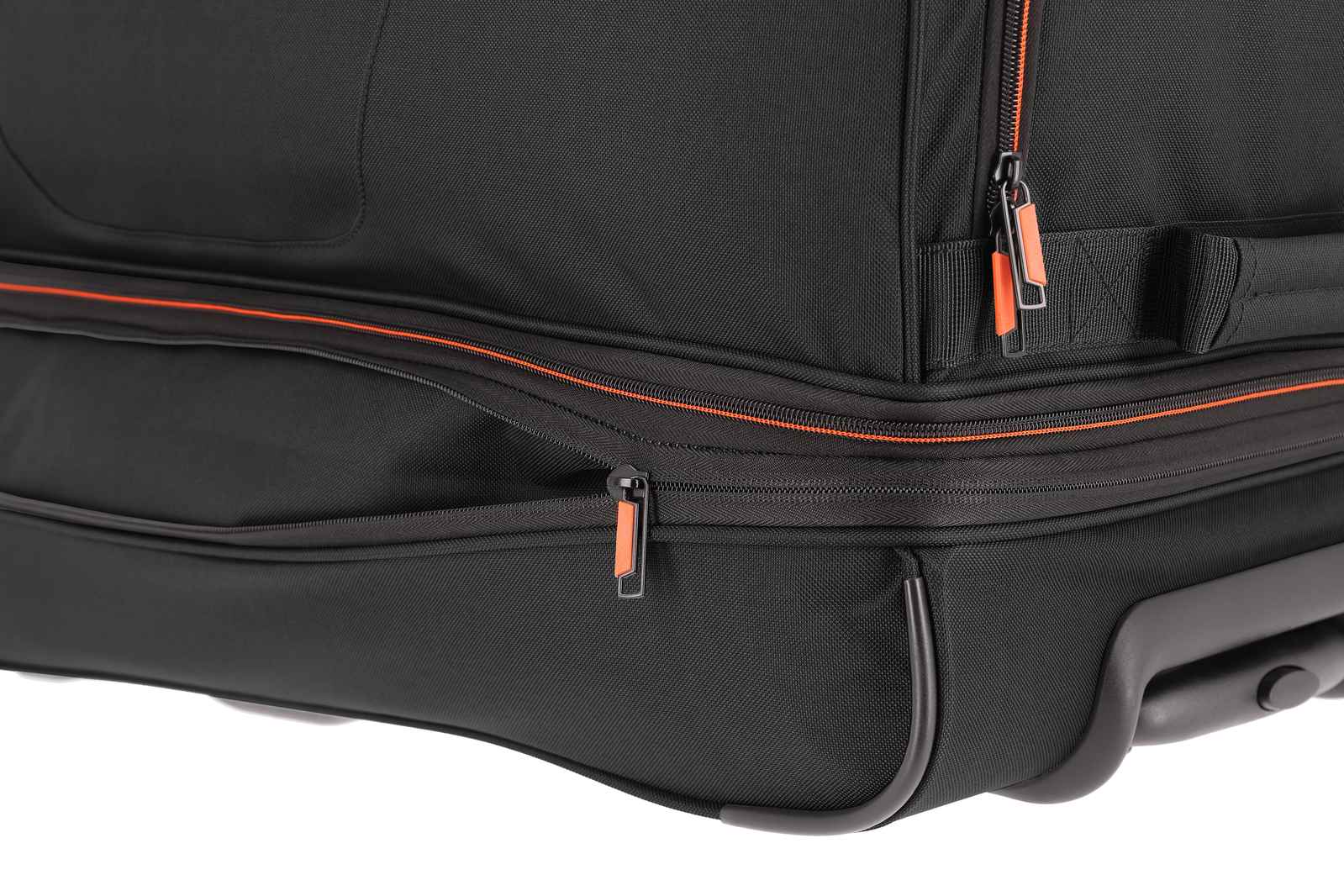 Travelite Basics Wheeled Duffle 70 Expandable 82 liter 96276 01 zwart detail